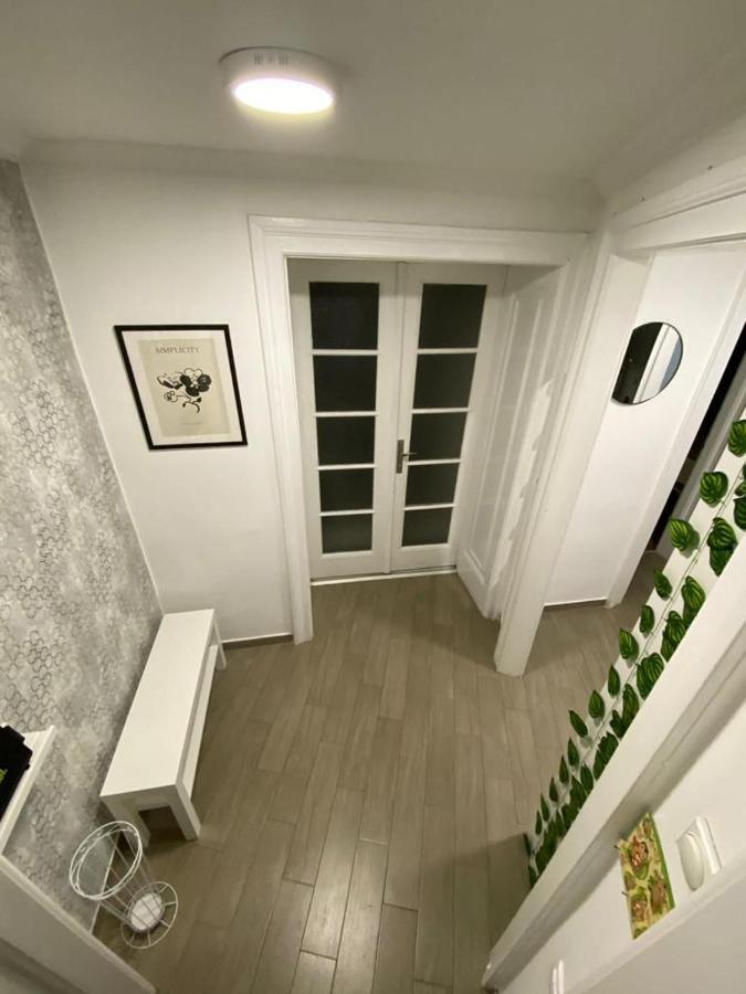Lana Apartman Belgrade Exterior photo